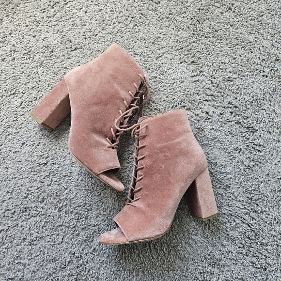Joie Lakia Blush Velvet peep toe lace up heel boots size 38.5/8.5 - Picture 4 of 10